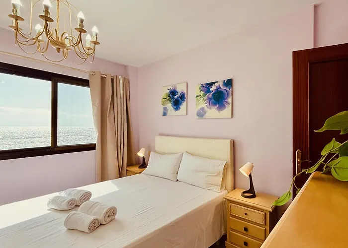 Click&guest - Radiant With Sea Views *
